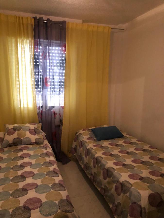 Caribe Appartement Alcalá de Henares Buitenkant foto